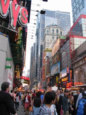 Streets + Buildings NYC(38).JPG